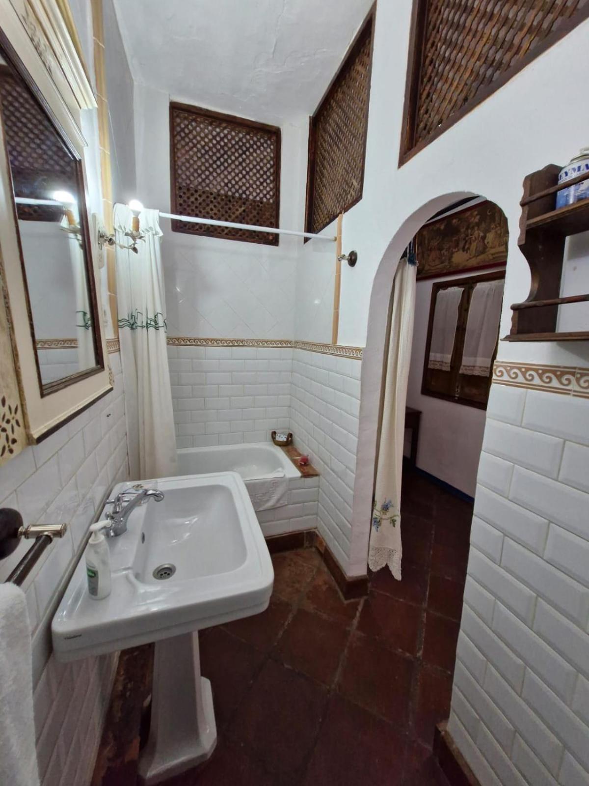 Hotel Rural Verde Oliva Комарес Номер фото