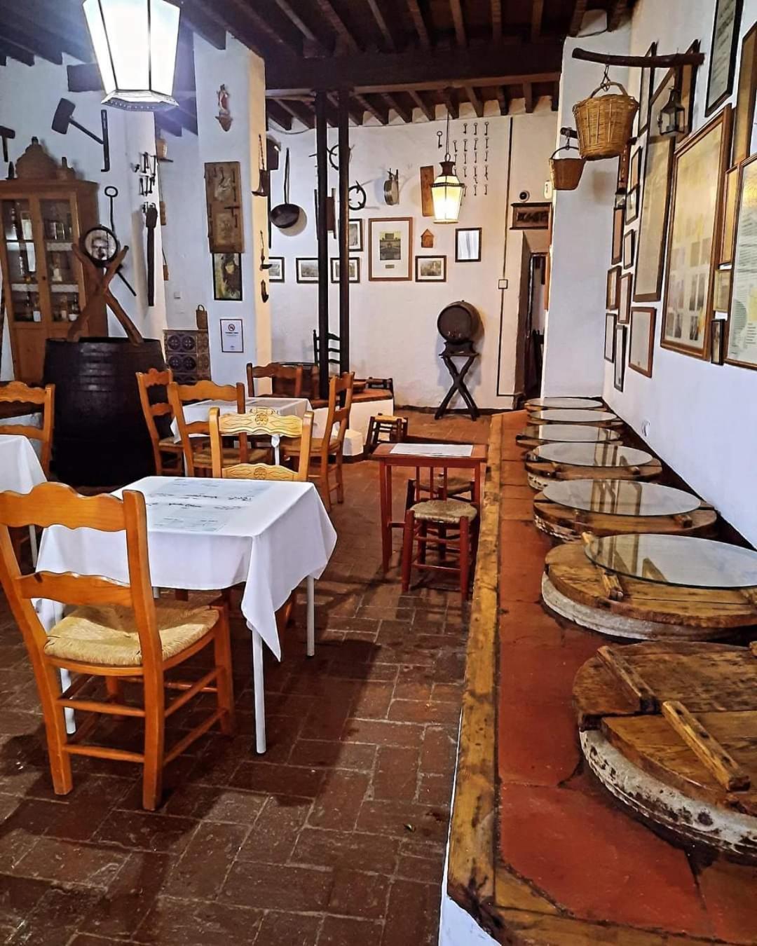 Hotel Rural Verde Oliva Комарес Экстерьер фото